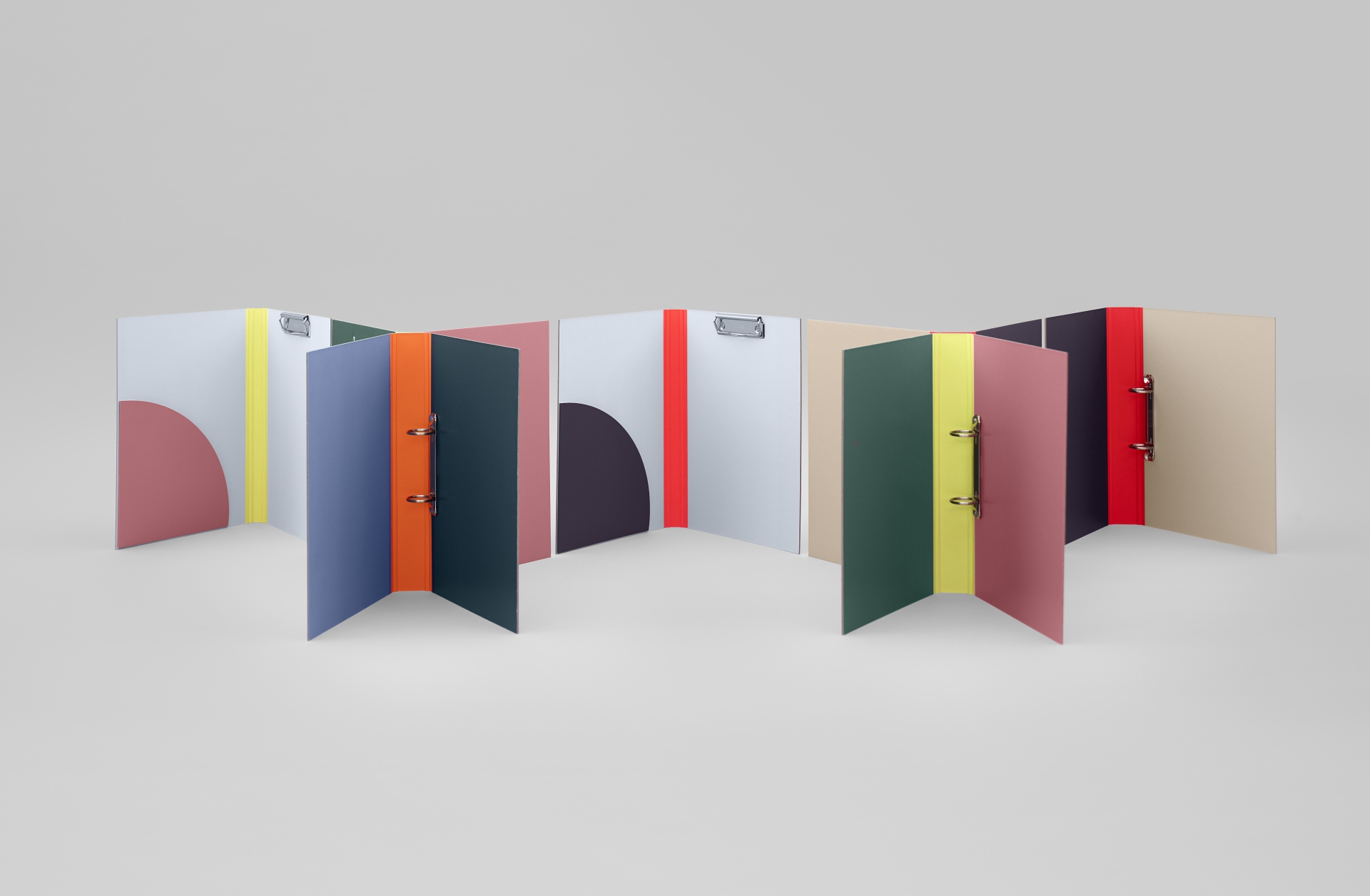  SPINE BINDERS / HAY