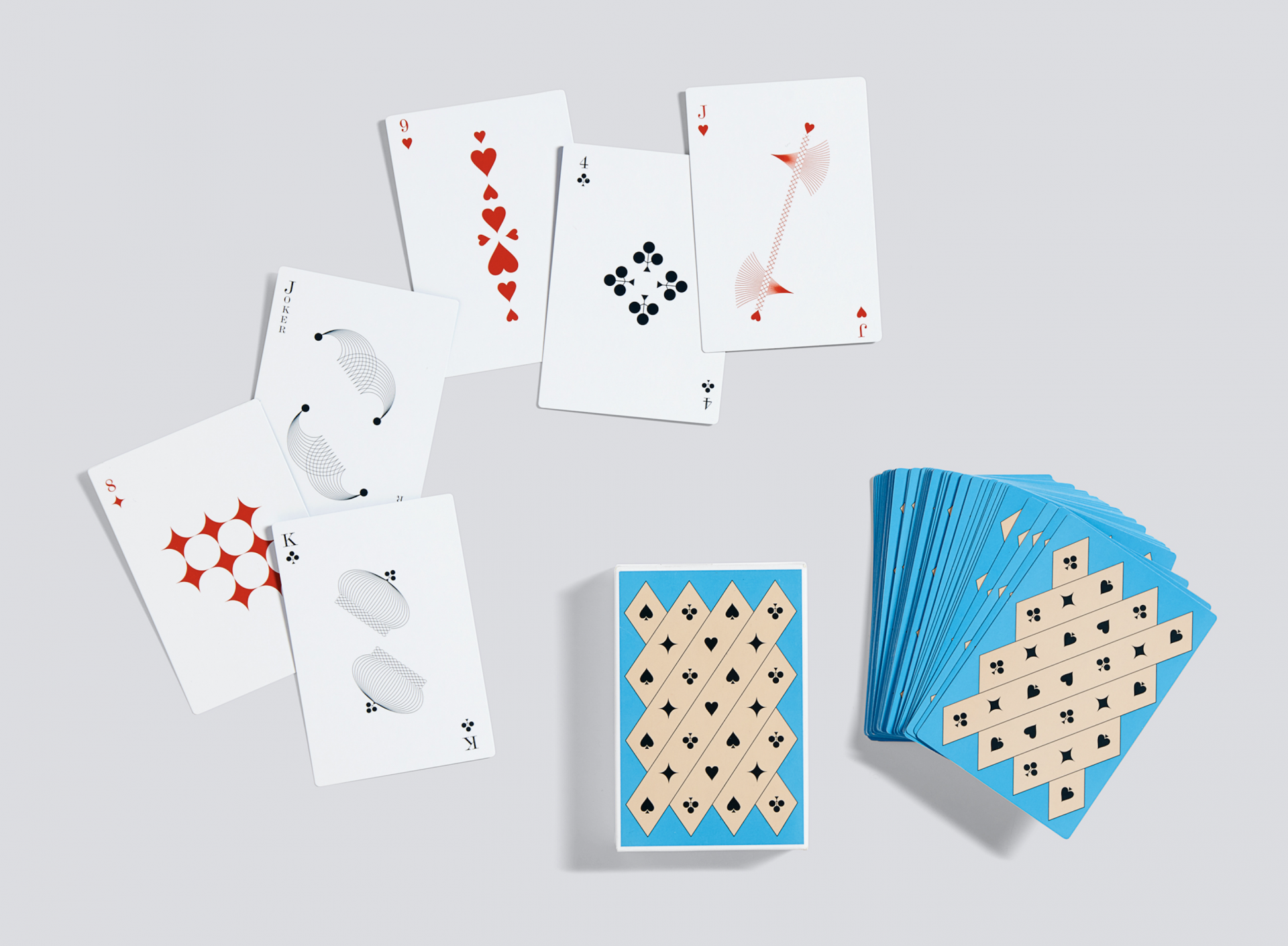  PLAYING CARDS / HAY